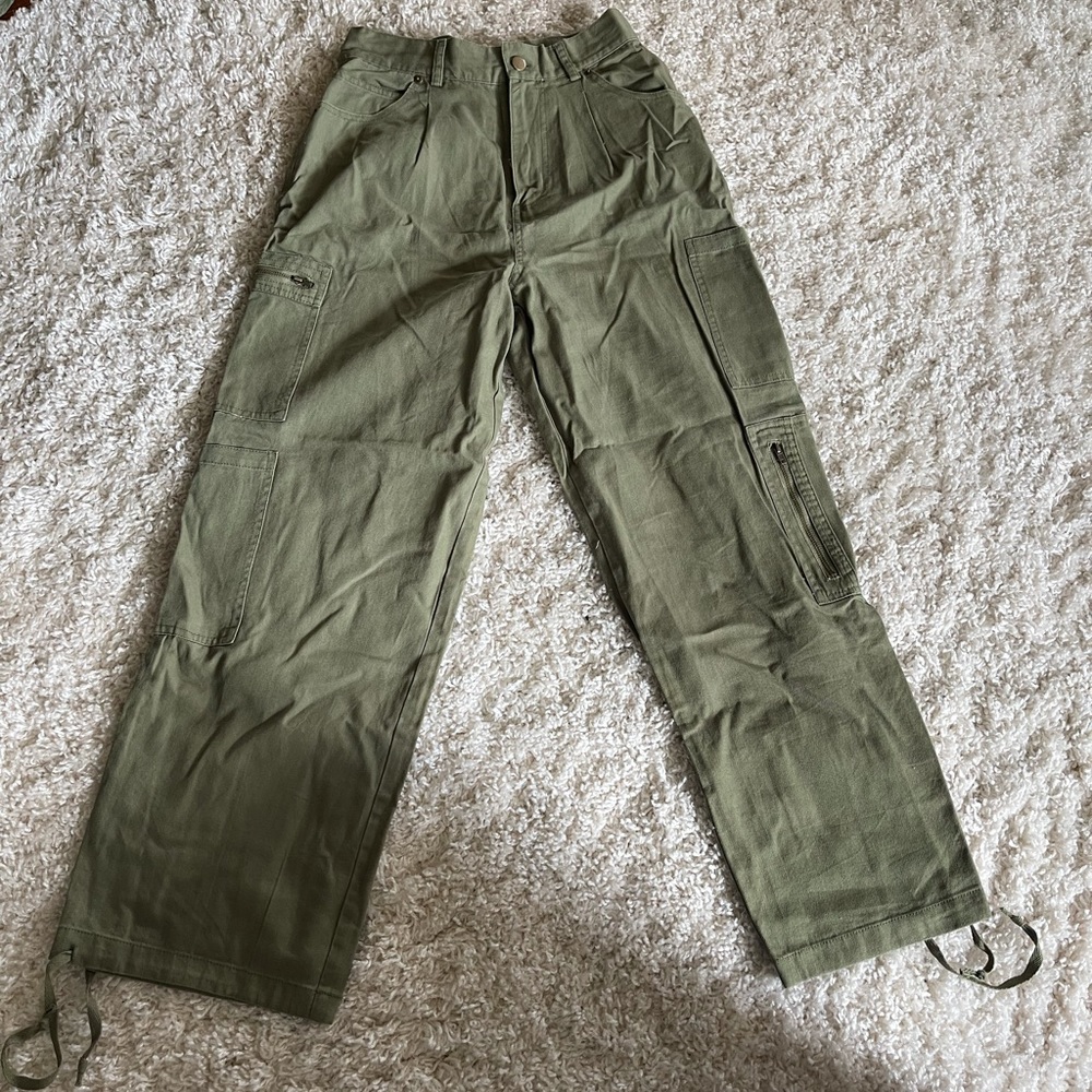 Forever 21 cargo pants